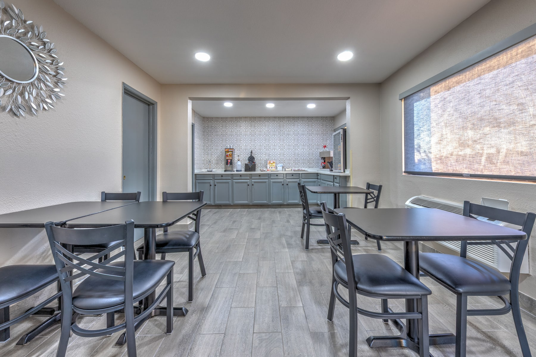 Comfortable Breakfast