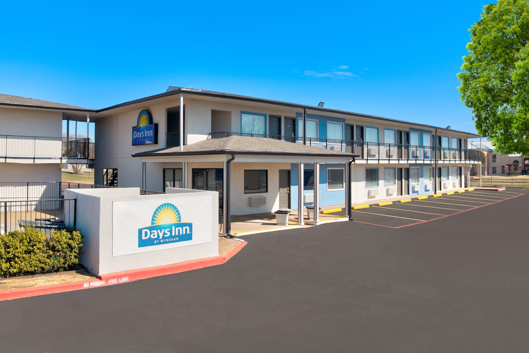 Beautiful Hotel Exterior